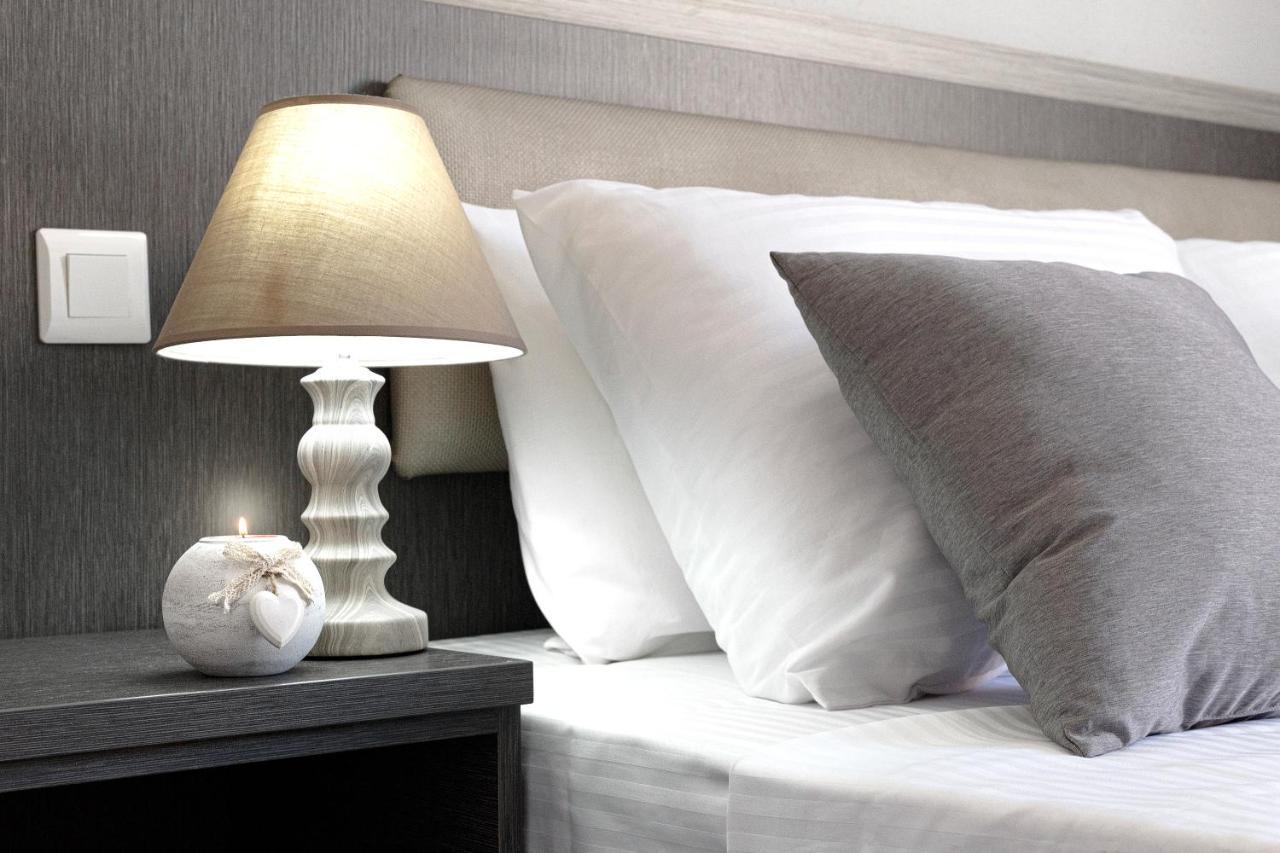Caretta Blue Apartments 波利克罗诺 外观 照片