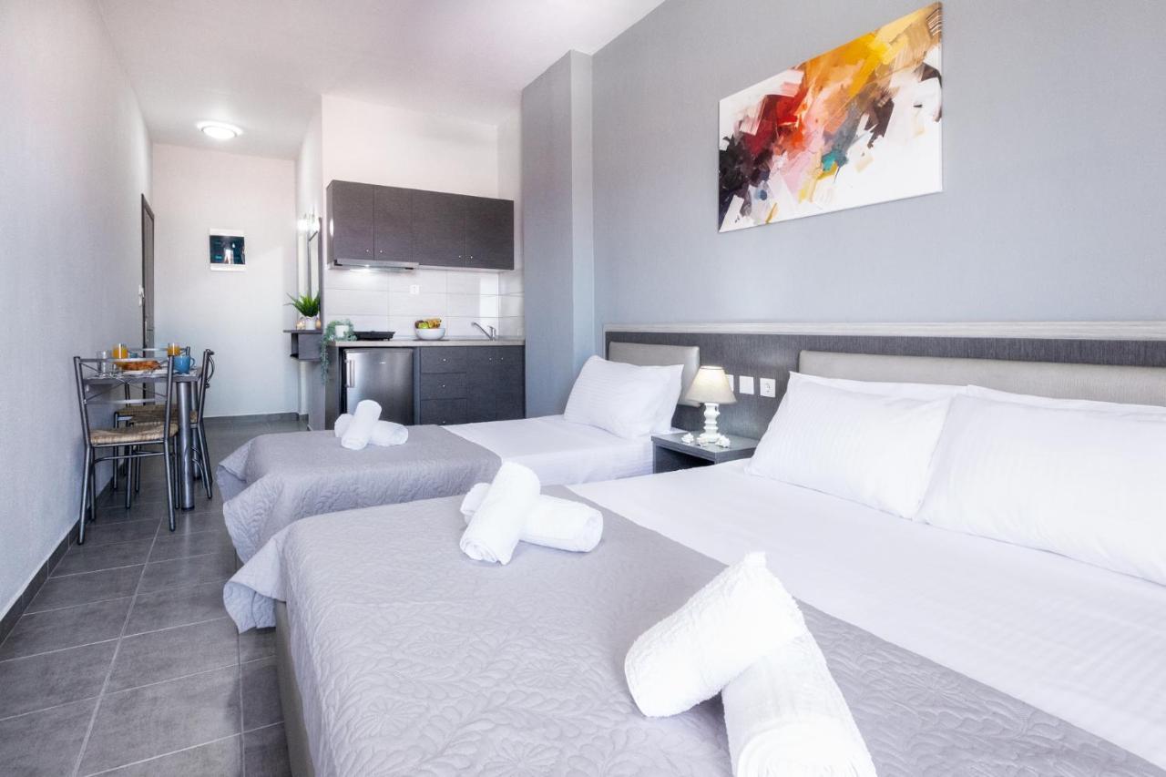 Caretta Blue Apartments 波利克罗诺 外观 照片