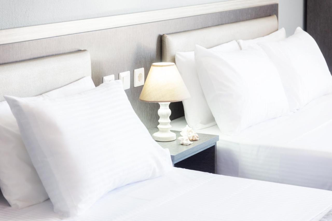 Caretta Blue Apartments 波利克罗诺 外观 照片