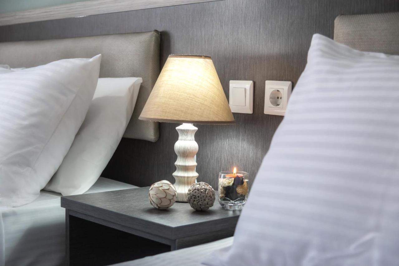 Caretta Blue Apartments 波利克罗诺 外观 照片